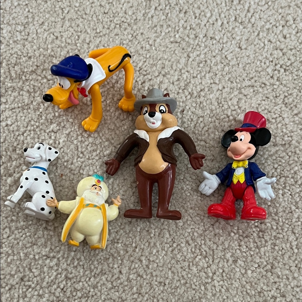 Bundle Assorted Disney Plastic Figures -Used
